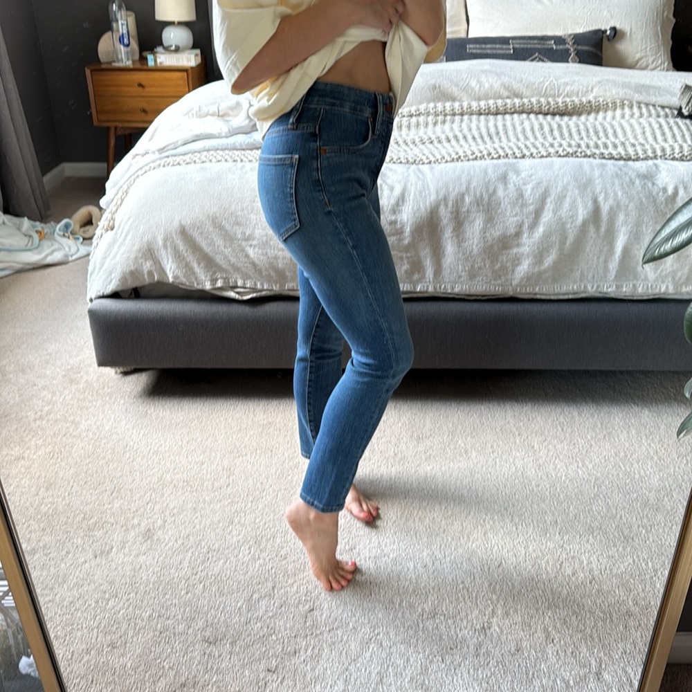 Madewell Skinny Jeans - Picture 5 of 6